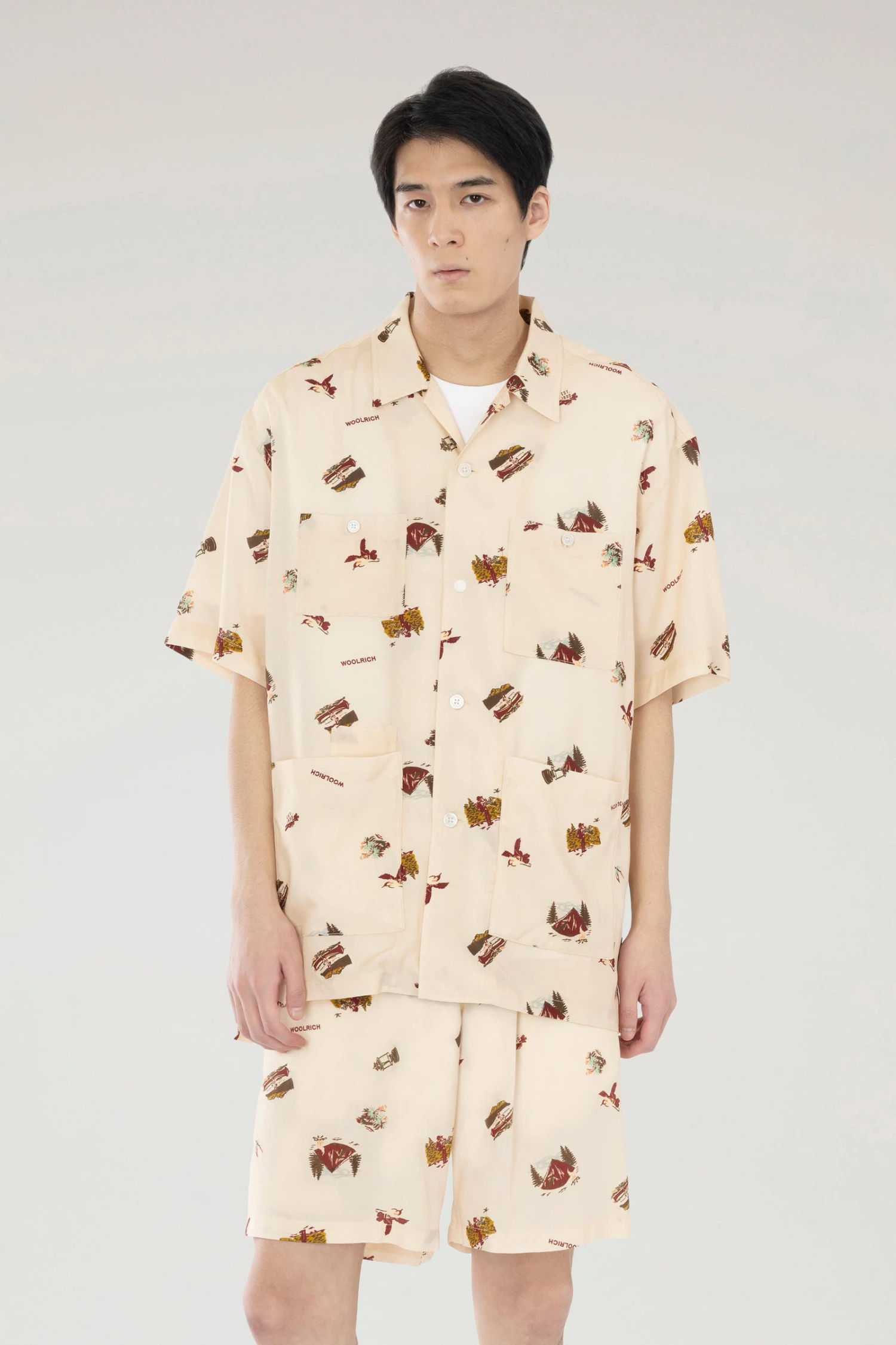 Woolrich Camicia A Maniche Corte In Lyocell Con Stampa - Uomo - Beige 4 Woolrich Camicia A Maniche Corte In Lyocell Con Stampa - Uomo - Beige - immagine 2