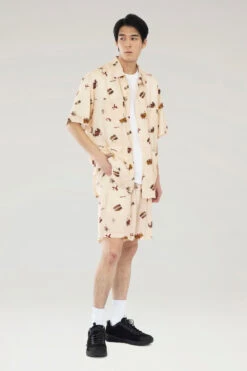 Woolrich Camicia A Maniche Corte In Lyocell Con Stampa - Uomo - Beige