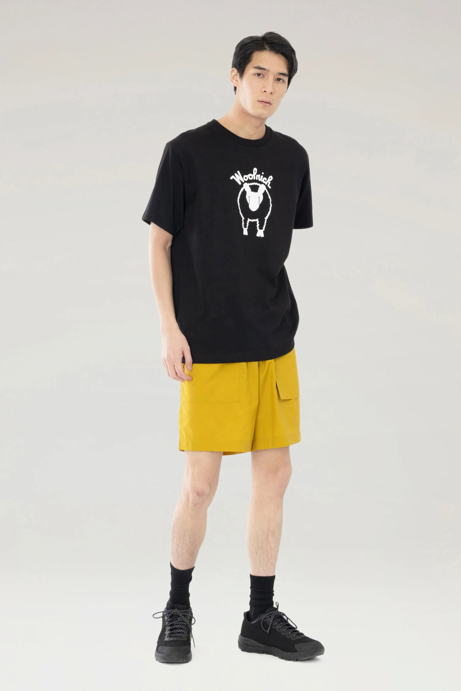 Woolrich T-shirt Sheep In Puro Cotone - Uomo - Nero 5 Woolrich T-shirt Sheep In Puro Cotone - Uomo - Nero - immagine 3