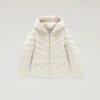 Woolrich Piumino Sundance Da Bambina Con Cappuccio - Bambina - Bianco 1 Woolrich Piumino Sundance Da Bambina Con Cappuccio - Bambina - Bianco -Offerta Economica Vestiario CFWKOU0379FRUT2635 8743