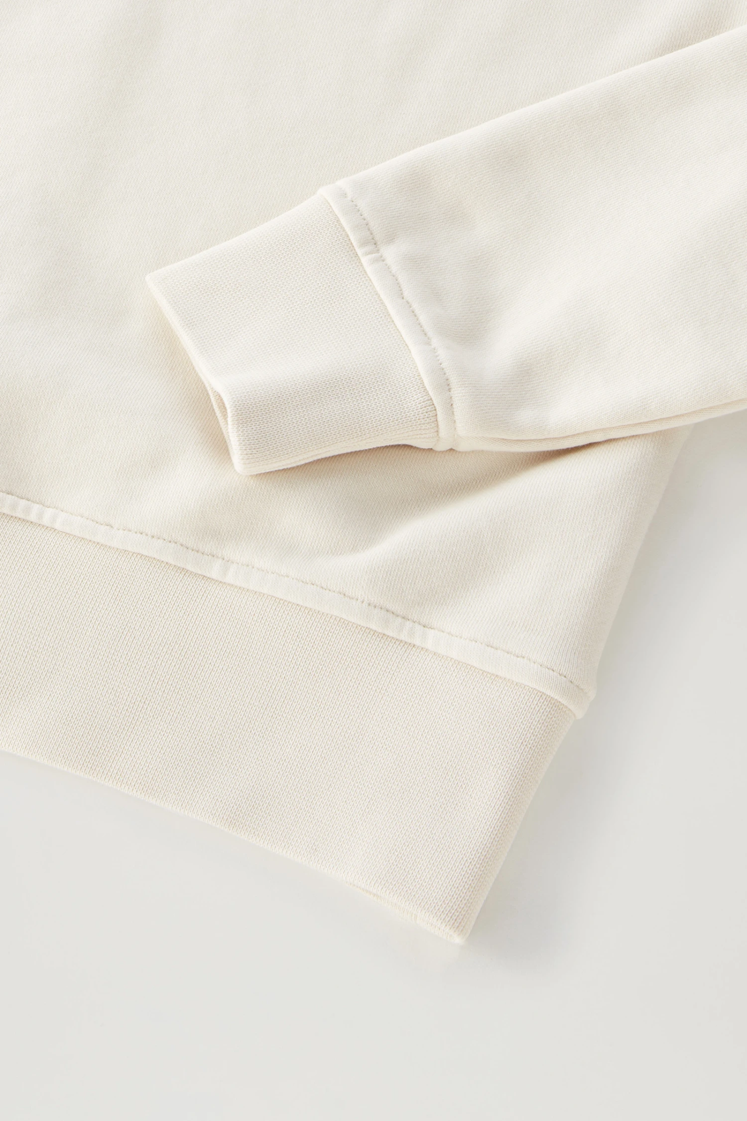 Woolrich Felpa Essential Da Bambina In Puro Cotone Con Cappuccio - Bambina - Bianco 6 Woolrich Felpa Essential Da Bambina In Puro Cotone Con Cappuccio - Bambina - Bianco - immagine 4