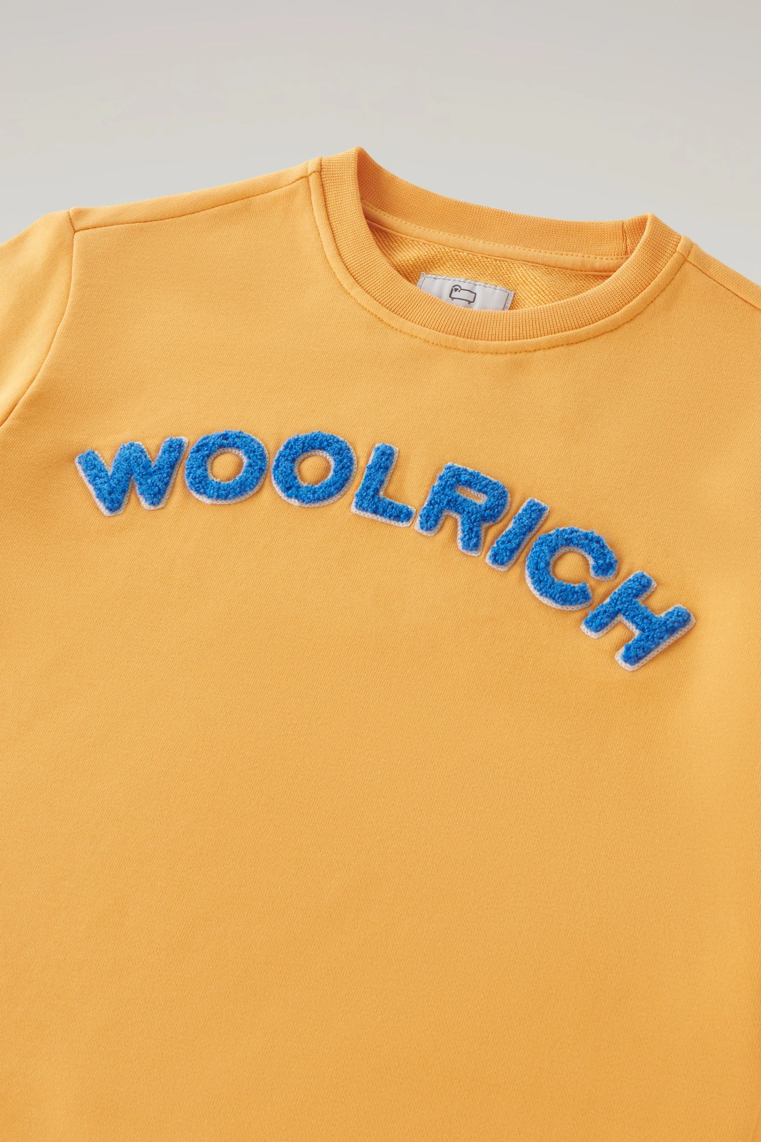 Woolrich Felpa Girocollo Varsity Da Bambino In Puro Cotone - Bambino - Giallo 5 Woolrich Felpa Girocollo Varsity Da Bambino In Puro Cotone - Bambino - Giallo - immagine 3