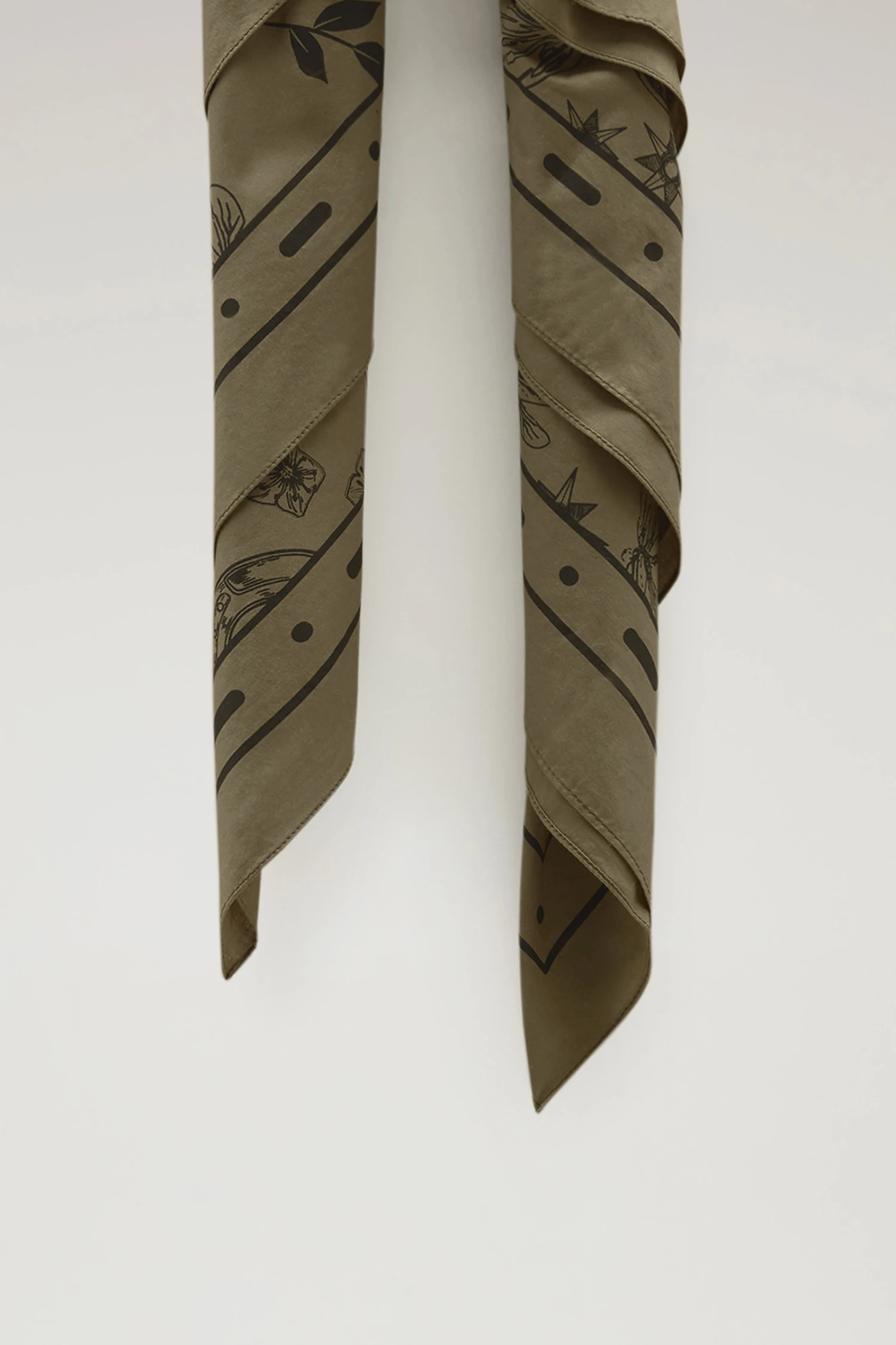 Woolrich Bandana Roadtrip In Puro Cotone Con Stampa - Unisex - Verde 3 Woolrich Bandana Roadtrip In Puro Cotone Con Stampa - Unisex - Verde - immagine 2