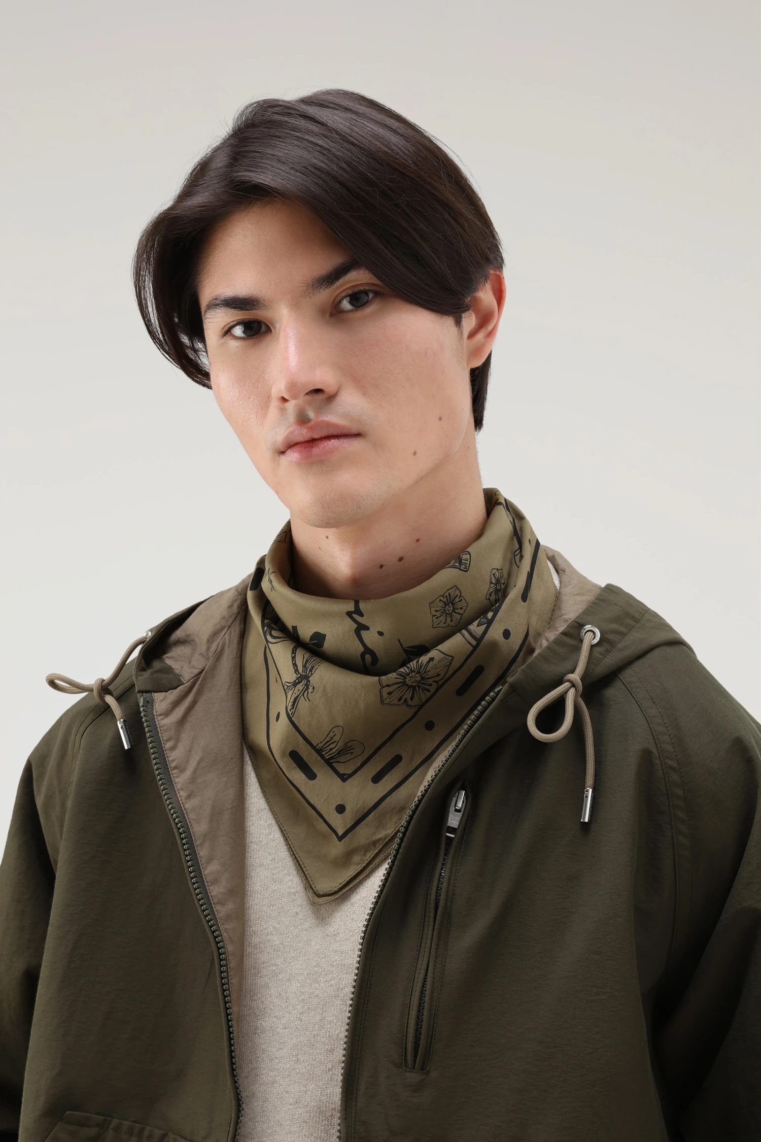 Woolrich Bandana Roadtrip In Puro Cotone Con Stampa - Unisex - Verde 5 Woolrich Bandana Roadtrip In Puro Cotone Con Stampa - Unisex - Verde - immagine 4