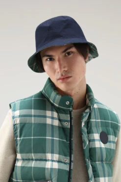 Woolrich Cappello Double Face In Puro Cotone - Unisex - Verde -Offerta Economica Vestiario CFWOAC0214MRUT3326 6588 6