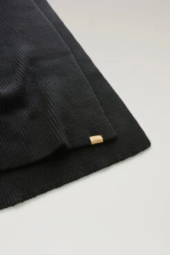 Woolrich Sciarpa A Costine In Pura Lana Vergine Merino - Uomo - Nero 8 Woolrich Sciarpa A Costine In Pura Lana Vergine Merino - Uomo - Nero -Offerta Economica Vestiario CFWOAC0235MRUF0428 100 2
