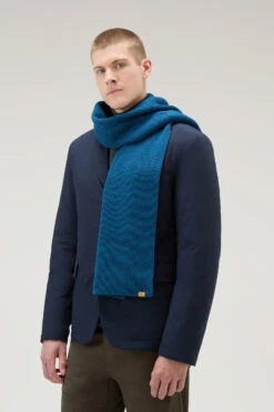 Woolrich Sciarpa A Costine In Pura Lana Vergine Merino - Uomo - Blu 9 Woolrich Sciarpa A Costine In Pura Lana Vergine Merino - Uomo - Blu -Offerta Economica Vestiario CFWOAC0235MRUF0428 31093 3