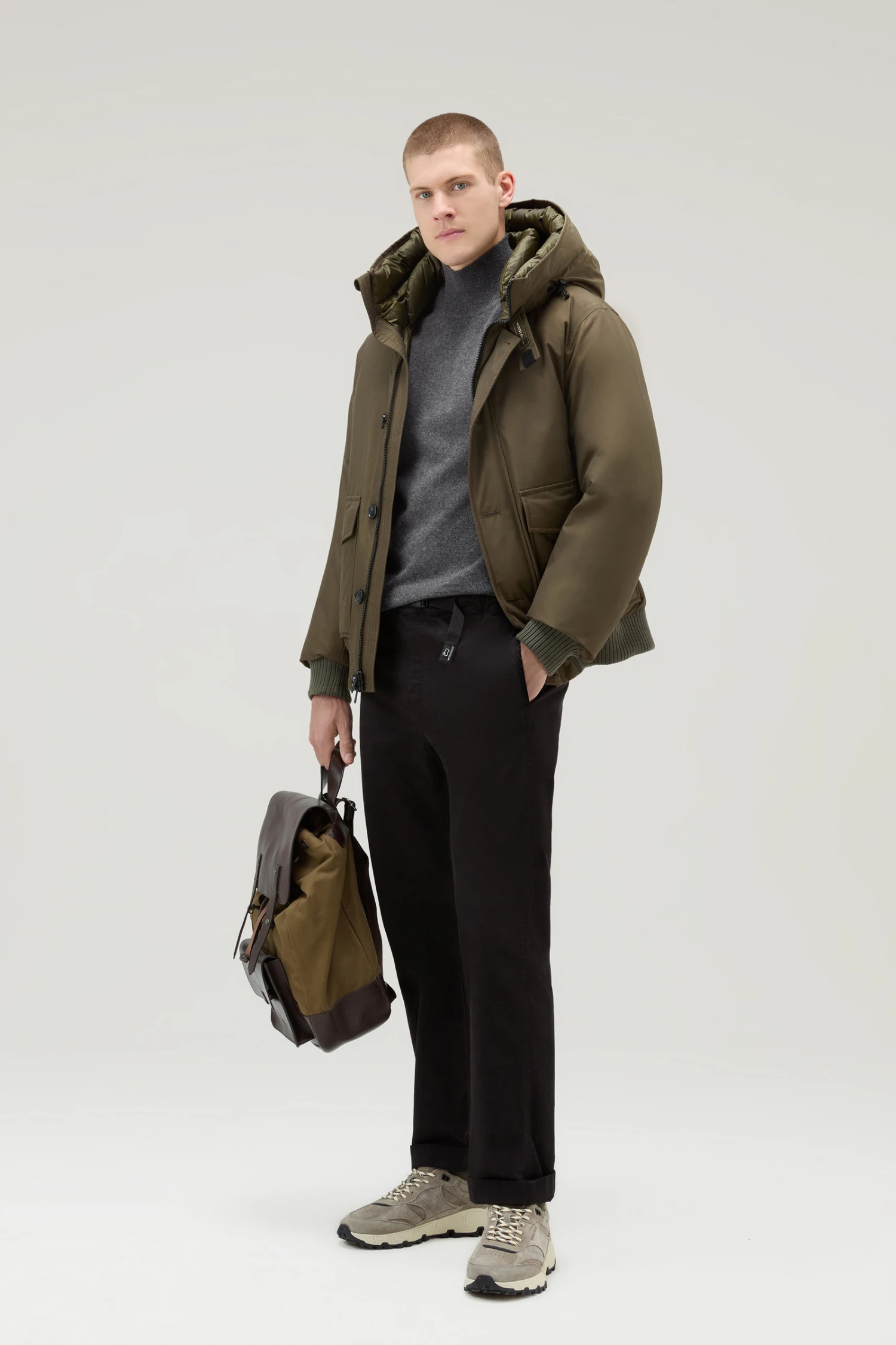 Woolrich Maglione A Collo Alto In Misto Lana Merino - Uomo - Grigio 4 Woolrich Maglione A Collo Alto In Misto Lana Merino - Uomo - Grigio - immagine 2