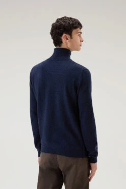Woolrich Maglione A Collo Alto In Misto Lana Merino - Uomo - Blu -Offerta Economica Vestiario CFWOKN0231MRUF0706 3989 2