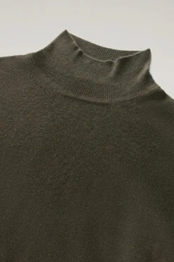 Woolrich Maglione A Collo Alto In Misto Lana Merino - Uomo - Verde 15 Woolrich Maglione A Collo Alto In Misto Lana Merino - Uomo - Verde -Offerta Economica Vestiario CFWOKN0231MRUF0706 614 5