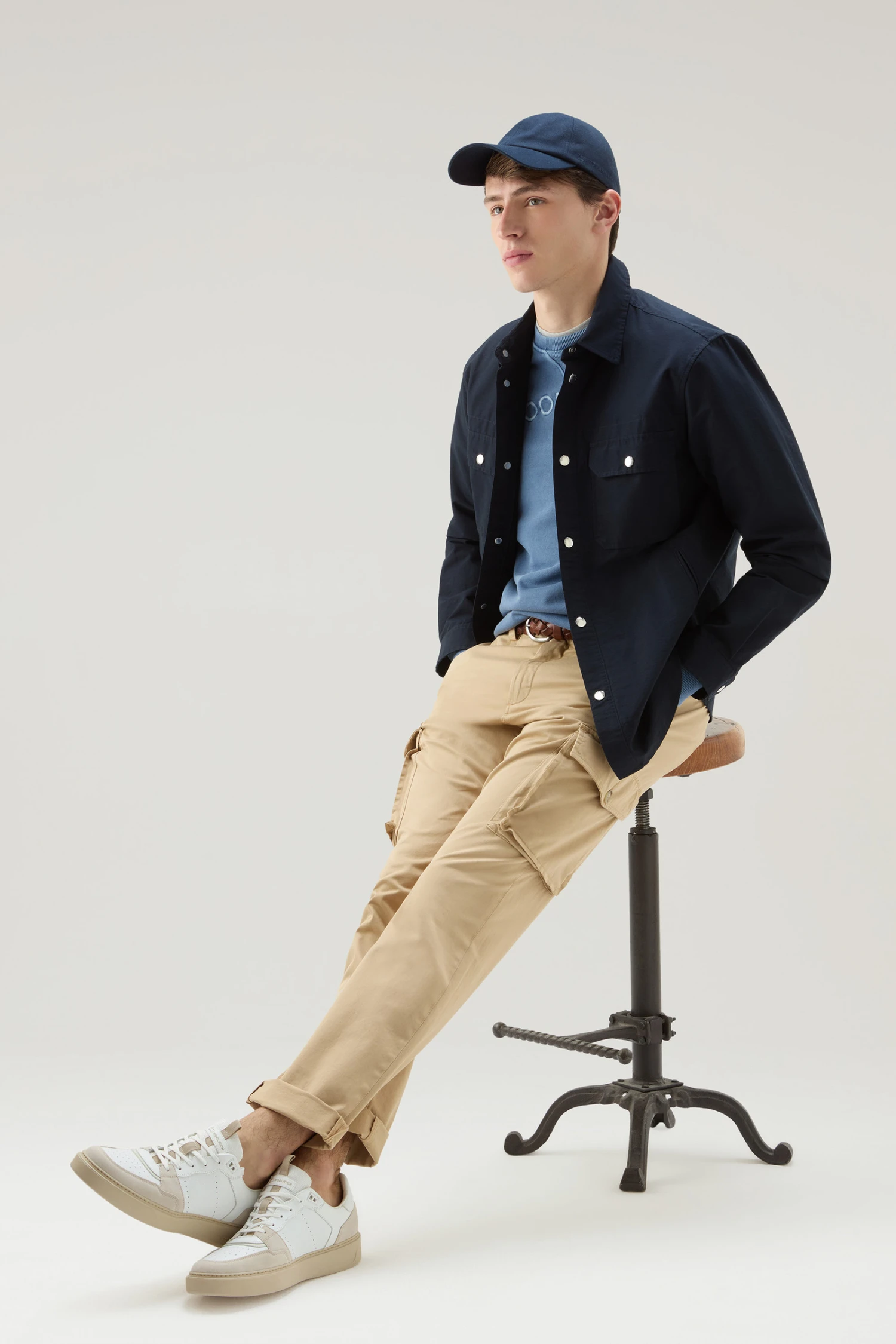 Woolrich Camicia Cruiser In Light Eco Ramar - Uomo - Blu 6 Woolrich Camicia Cruiser In Light Eco Ramar - Uomo - Blu - immagine 4