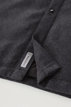 Woolrich Giacca A Camicia Imbottita Alaskan In Misto Lana Italiana Riciclata - Uomo - Grigio 20 Woolrich Giacca A Camicia Imbottita Alaskan In Misto Lana Italiana Riciclata - Uomo - Grigio -Offerta Economica Vestiario CFWOOS0066MRUT3190 1131 7