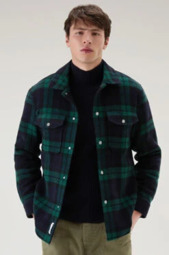 Woolrich Giacca A Camicia Con Pettorina Interna Imbottita Removibile Con Cappuccio - Uomo - Nero -Offerta Economica Vestiario CFWOOS0104MRUT3121 1632 3