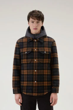 Woolrich Giacca A Camicia Con Pettorina Interna Imbottita Removibile Con Cappuccio - Uomo - Marrone