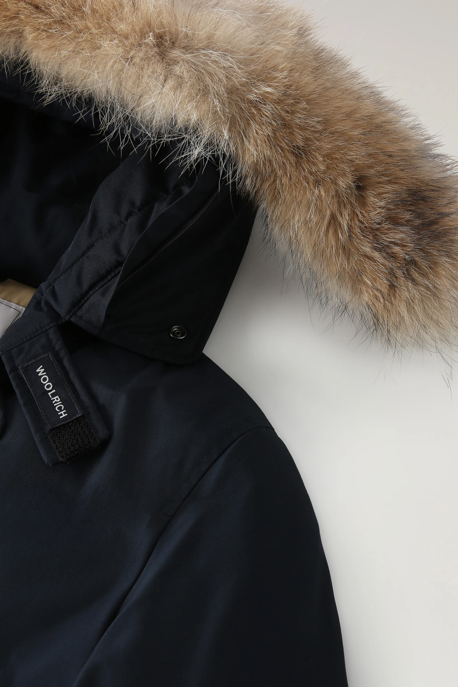 Woolrich Arctic Parka In Ramar Cloth Con Pelliccia Removibile - Uomo - Blu 9 Woolrich Arctic Parka In Ramar Cloth Con Pelliccia Removibile - Uomo - Blu - immagine 7