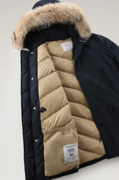 Woolrich Arctic Parka In Ramar Cloth Con Pelliccia Removibile - Uomo - Blu 19 Woolrich Arctic Parka In Ramar Cloth Con Pelliccia Removibile - Uomo - Blu -Offerta Economica Vestiario CFWOOU0482MRUT0001 MLB 8