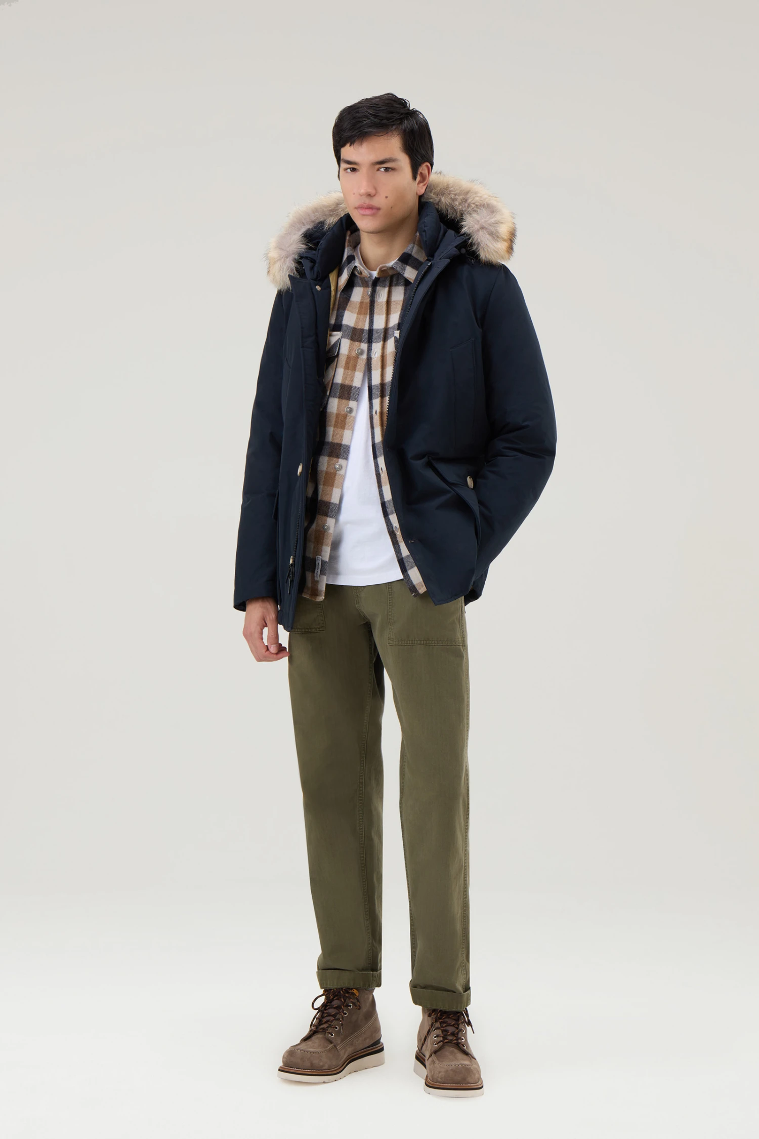 Woolrich Arctic Anorak In Ramar Cloth Con Pelliccia Removibile - Uomo - Blu 4 Woolrich Arctic Anorak In Ramar Cloth Con Pelliccia Removibile - Uomo - Blu - immagine 2
