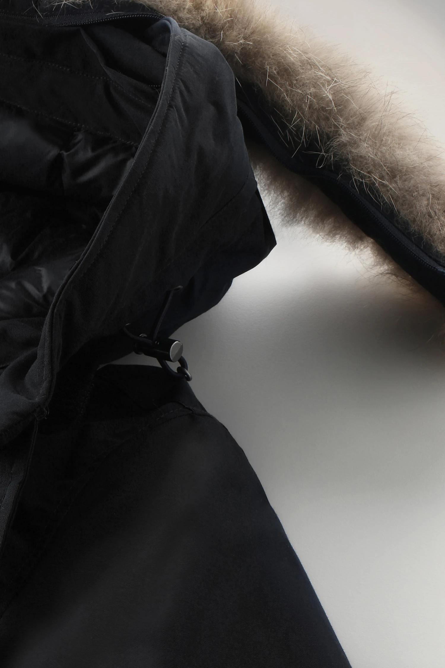 Woolrich Polar Parka In Ramar Cloth Con Collo Alto E Bordo In Pelliccia - Uomo - Nero 10 Woolrich Polar Parka In Ramar Cloth Con Collo Alto E Bordo In Pelliccia - Uomo - Nero - immagine 8