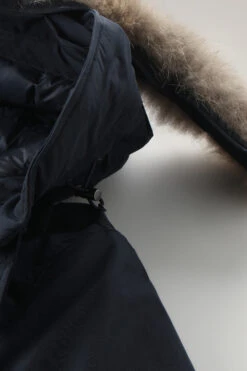 Woolrich Polar Parka In Ramar Cloth Con Collo Alto E Bordo In Pelliccia - Uomo - Blu -Offerta Economica Vestiario CFWOOU0486MRUT0001 MLB 6