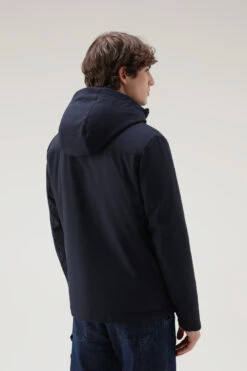 Woolrich Giacca Pacific In Softshell - Uomo - Blu 14 Woolrich Giacca Pacific In Softshell - Uomo - Blu -Offerta Economica Vestiario CFWOOU0500MRUT2735 3989 2