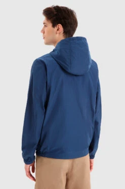 Woolrich Giacca A Vento Ultraleggera In Crinkle Nylon - Uomo - Blu 13 Woolrich Giacca A Vento Ultraleggera In Crinkle Nylon - Uomo - Blu -Offerta Economica Vestiario CFWOOU0531MRUT2874 31028 2