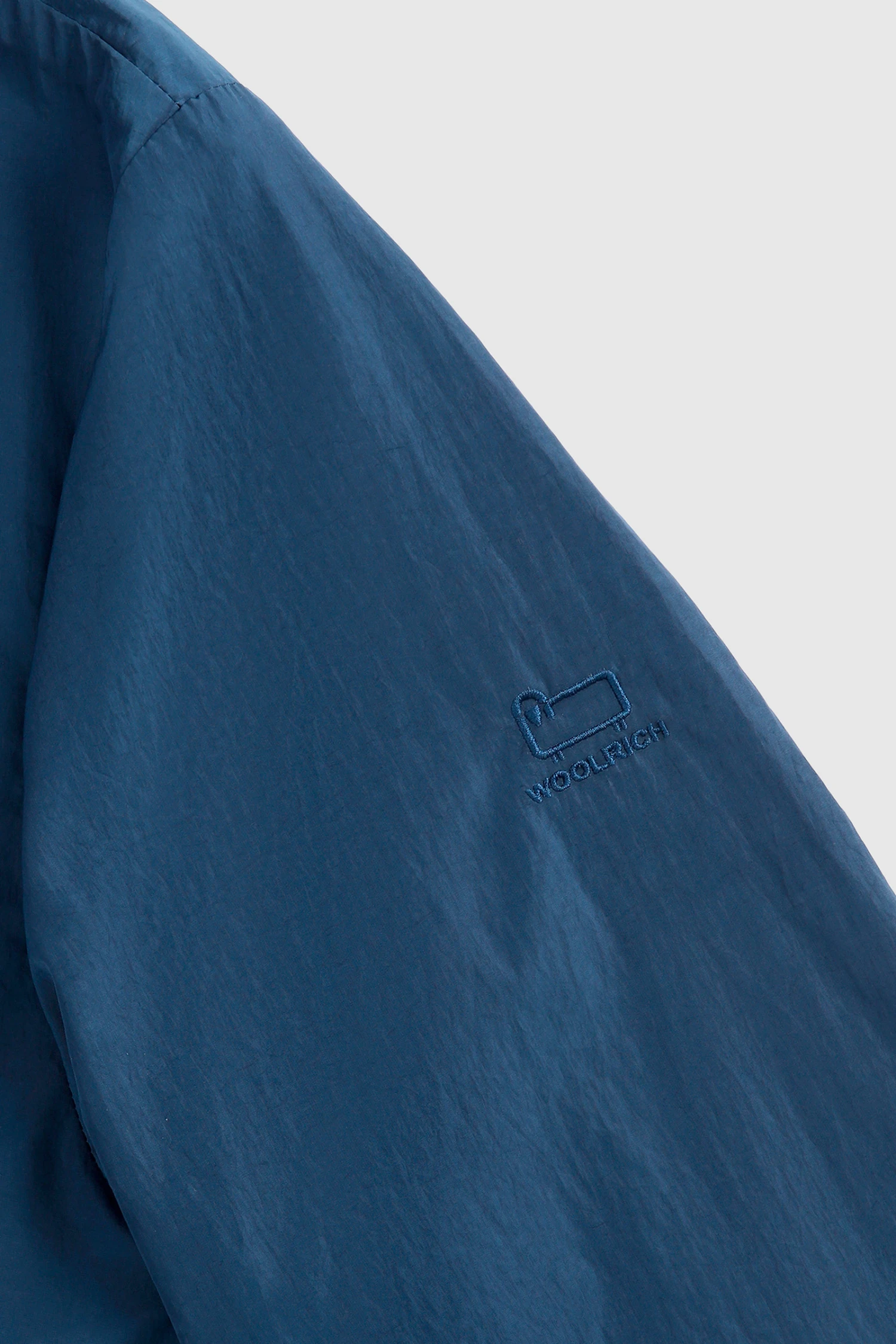 Woolrich Giacca A Vento Ultraleggera In Crinkle Nylon - Uomo - Blu 8 Woolrich Giacca A Vento Ultraleggera In Crinkle Nylon - Uomo - Blu - immagine 6