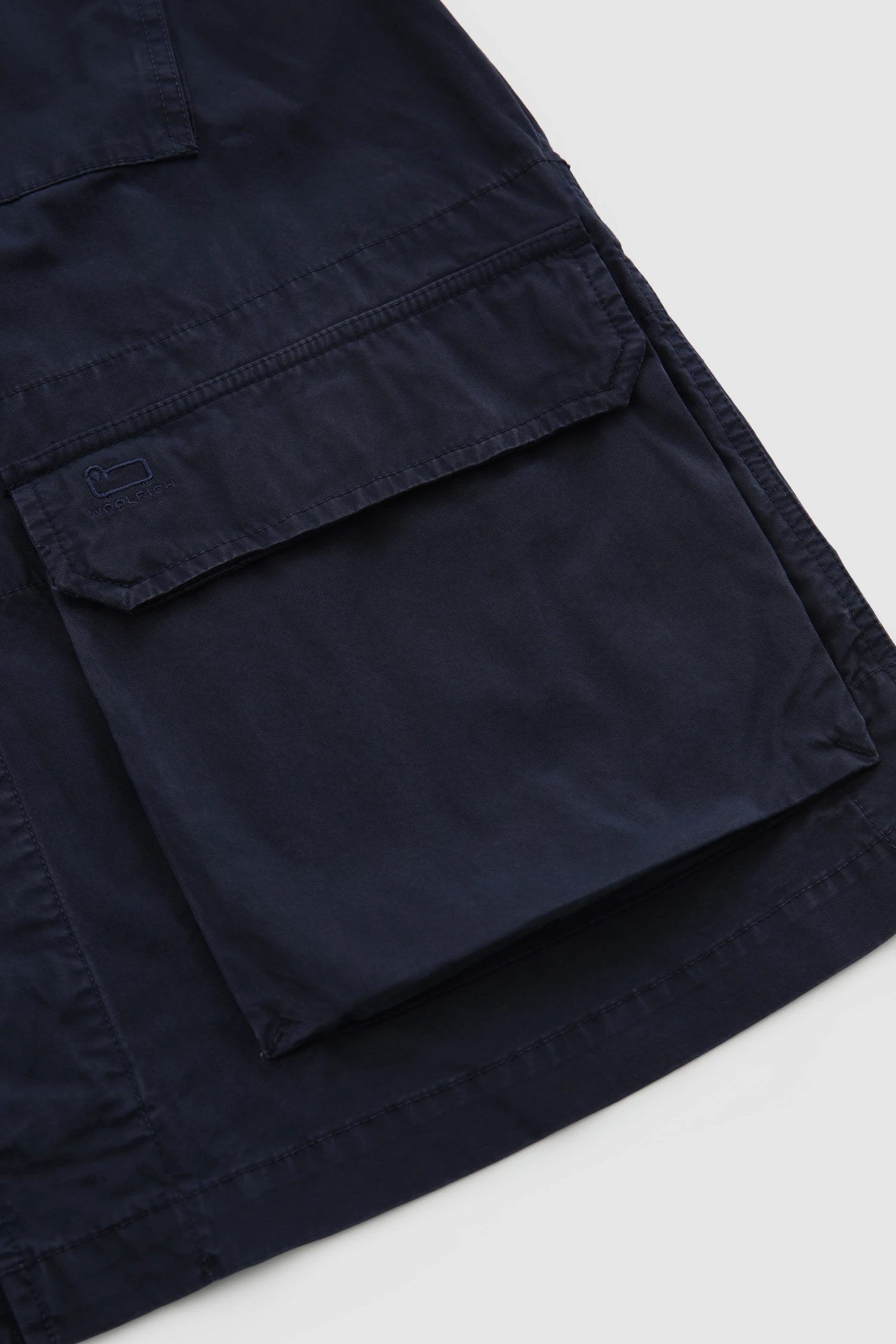 Woolrich Giacca Field Crew In Cotone Morbido Tinto In Capo - Uomo - Blu 8 Woolrich Giacca Field Crew In Cotone Morbido Tinto In Capo - Uomo - Blu - immagine 6