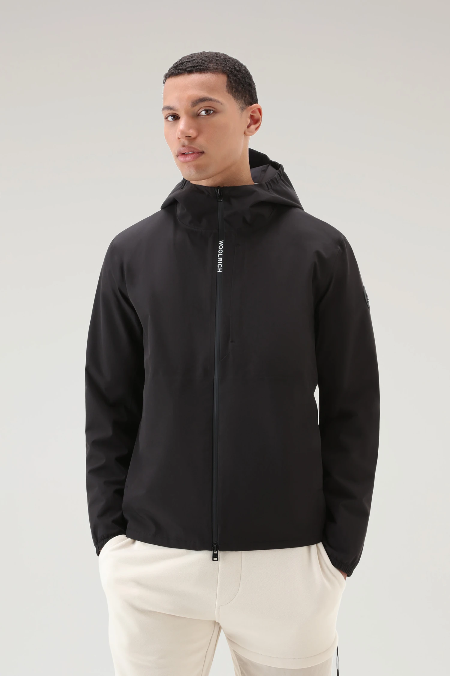 Woolrich Giacca Pacific Impermeabile Con Cappuccio - Uomo - Nero 3 Woolrich Giacca Pacific Impermeabile Con Cappuccio - Uomo - Nero