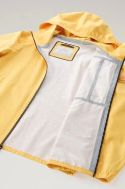 Woolrich Giacca Pacific Impermeabile Con Cappuccio - Uomo - Giallo -Offerta Economica Vestiario CFWOOU0693MRUT3280 2066 9