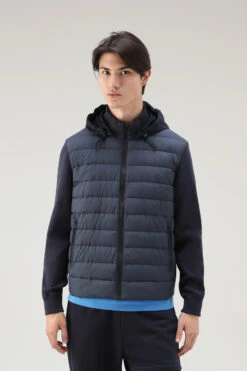 Woolrich Giacca Sundance Hybrid In Microfibra Trapuntata E Puro Cotone Con Cappuccio - Uomo - Blu