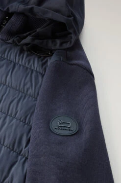 Woolrich Giacca Sundance Hybrid In Microfibra Trapuntata E Puro Cotone Con Cappuccio - Uomo - Blu 18 Woolrich Giacca Sundance Hybrid In Microfibra Trapuntata E Puro Cotone Con Cappuccio - Uomo - Blu -Offerta Economica Vestiario CFWOOU0696MRUT2635 3989 6