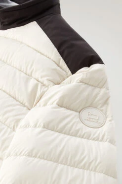 Woolrich Piumino Leggero Bering Tech In Microfibra - Uomo - Bianco -Offerta Economica Vestiario CFWOOU0697MRUT2635 8743 7
