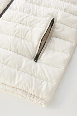 Woolrich Piumino Leggero Bering Tech In Microfibra - Uomo - Bianco -Offerta Economica Vestiario CFWOOU0697MRUT2635 8743 9