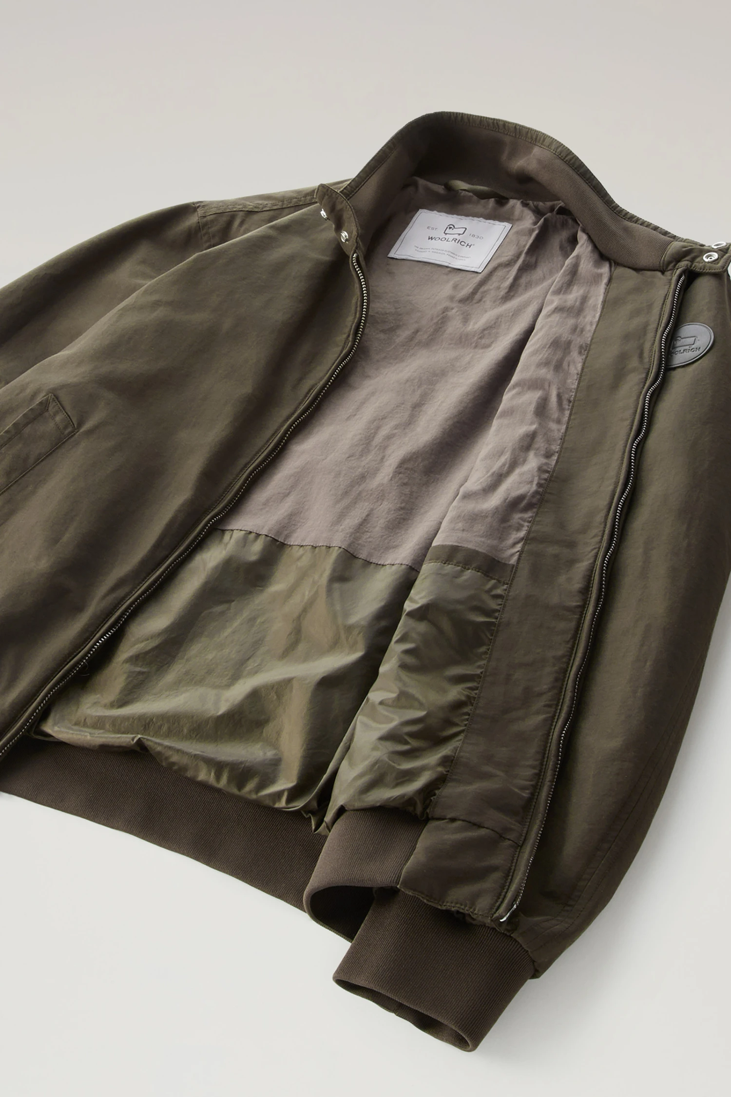 Woolrich Bomber Cruiser In Light Eco Ramar - Uomo - Verde 12 Woolrich Bomber Cruiser In Light Eco Ramar - Uomo - Verde - immagine 10