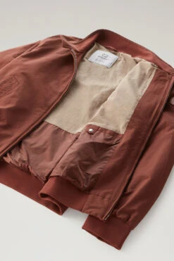 Woolrich Bomber Cruiser In Light Eco Ramar - Uomo - Marrone 21 Woolrich Bomber Cruiser In Light Eco Ramar - Uomo - Marrone -Offerta Economica Vestiario CFWOOU0707MRUT2538 797 9