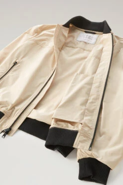 Woolrich Bomber City In Urban Touch - Uomo - Beige -Offerta Economica Vestiario CFWOOU0712MRUT3128 4377 9