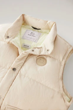 Woolrich Gilet Aleutian In Nylon Riciclato Eco Taslan Trapuntato - Uomo - Beige 16 Woolrich Gilet Aleutian In Nylon Riciclato Eco Taslan Trapuntato - Uomo - Beige -Offerta Economica Vestiario CFWOOU0716MRUT3327 4377 5