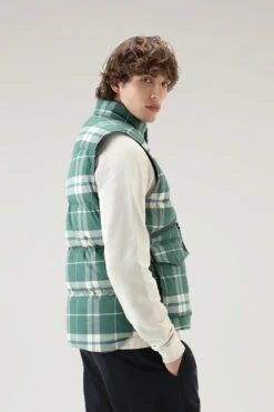 Woolrich Gilet Aleutian In Puro Cotone Trapuntato Con Stampa A Quadri - Uomo - Verde 14 Woolrich Gilet Aleutian In Puro Cotone Trapuntato Con Stampa A Quadri - Uomo - Verde -Offerta Economica Vestiario CFWOOU0719MRUT3326 6588 2