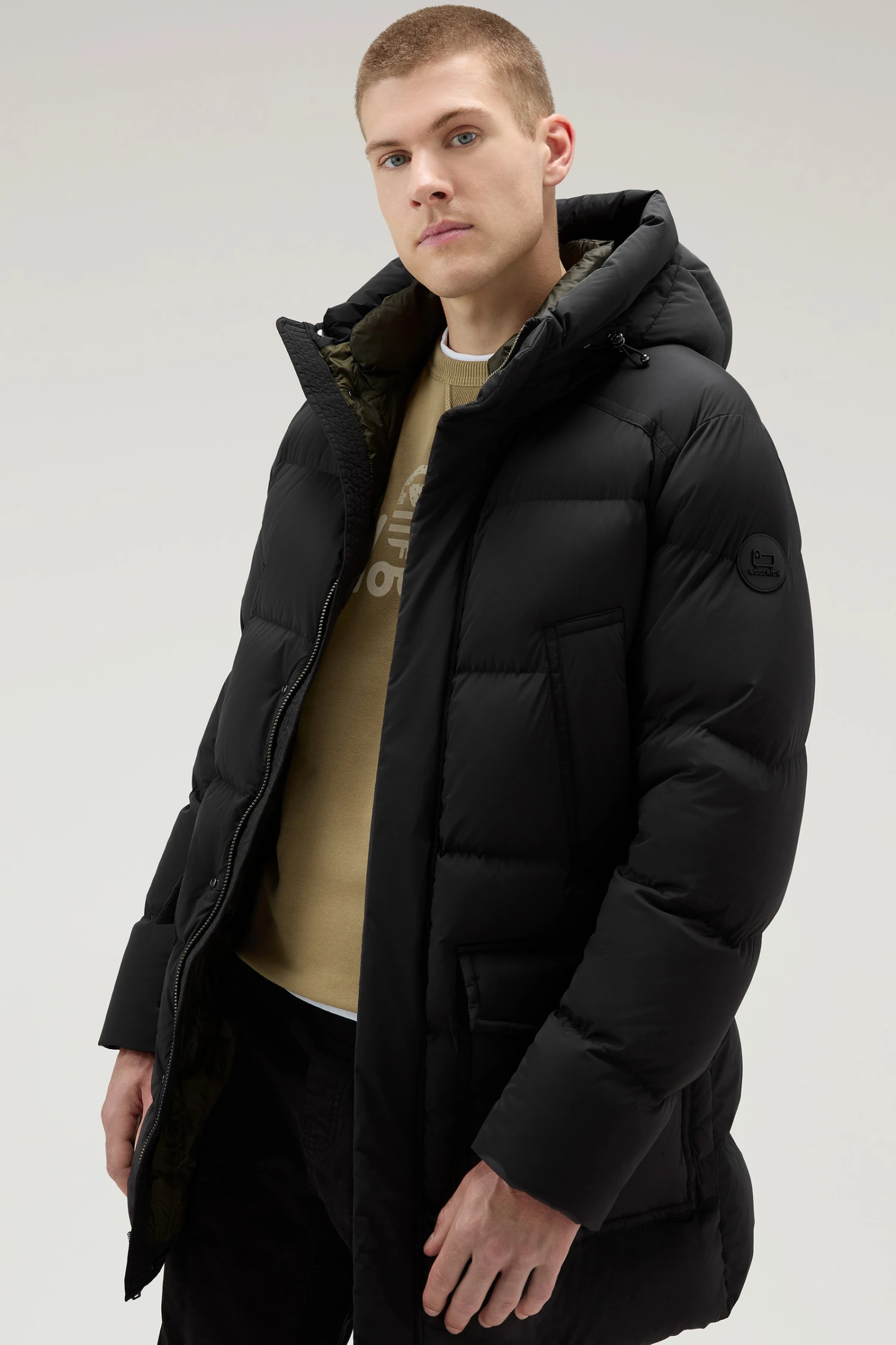 Woolrich Premium Parka Trapuntato In Nylon Elasticizzato - Uomo - Nero 6 Woolrich Premium Parka Trapuntato In Nylon Elasticizzato - Uomo - Nero - immagine 4