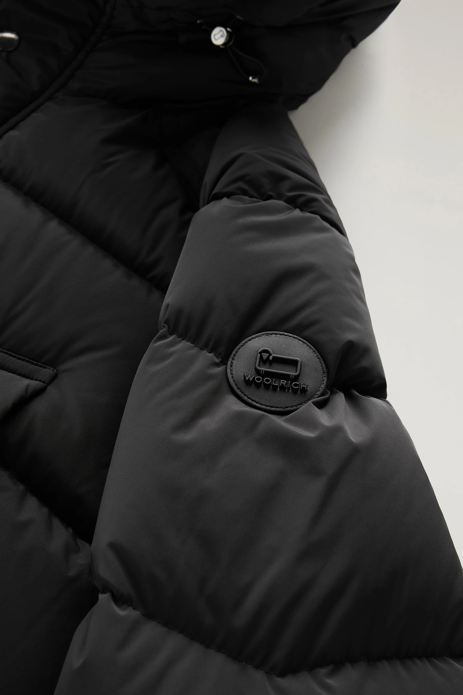 Woolrich Premium Parka Trapuntato In Nylon Elasticizzato - Uomo - Nero 9 Woolrich Premium Parka Trapuntato In Nylon Elasticizzato - Uomo - Nero - immagine 7