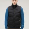 Woolrich Gilet Premium Trapuntato In Nylon Elasticizzato - Uomo - Nero 1 Woolrich Gilet Premium Trapuntato In Nylon Elasticizzato - Uomo - Nero -Offerta Economica Vestiario CFWOOU0776MRUT3515 100