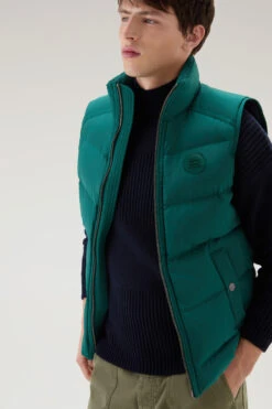 Woolrich Gilet Premium Trapuntato In Nylon Elasticizzato - Uomo - Verde 14 Woolrich Gilet Premium Trapuntato In Nylon Elasticizzato - Uomo - Verde -Offerta Economica Vestiario CFWOOU0776MRUT3515 6221 3