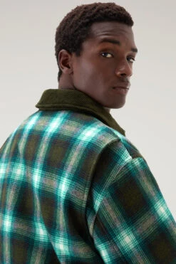 Woolrich Giacca Trucker In Misto Lana Riciclata Imbottita - Uomo - Verde -Offerta Economica Vestiario CFWOOU0779MRUT3093 6601 3