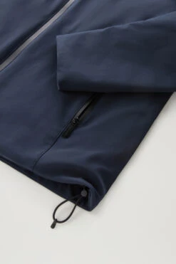 Woolrich Giacca Pacific In Tech Softshell - Uomo - Blu -Offerta Economica Vestiario CFWOOU0791MRUT3496 3989 7
