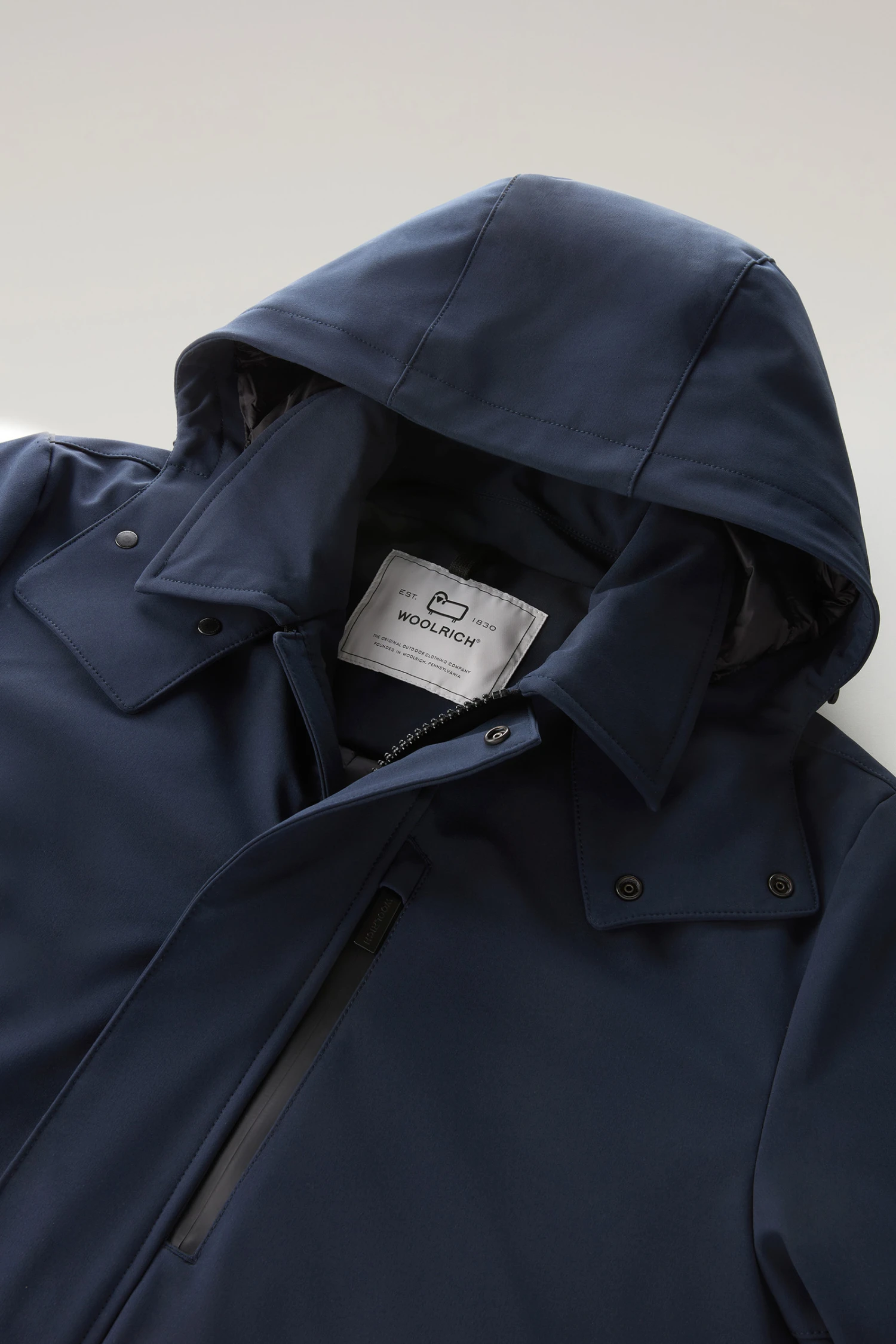 Woolrich Cappotto Barrow Mac In Tech Softshell - Uomo - Blu 9 Woolrich Cappotto Barrow Mac In Tech Softshell - Uomo - Blu - immagine 7