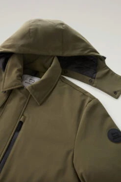 Woolrich Cappotto Barrow Mac In Tech Softshell - Uomo - Verde -Offerta Economica Vestiario CFWOOU0792MRUT3496 614 7