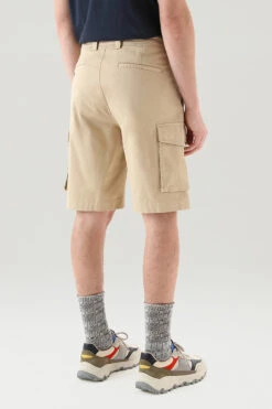 Woolrich Pantaloncini Cargo Tinti In Capo - Uomo - Beige 11 Woolrich Pantaloncini Cargo Tinti In Capo - Uomo - Beige -Offerta Economica Vestiario CFWOSH0039MRUT3343 4377 2