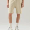 Woolrich Pantaloncini In Cotone Tinto In Capo - Uomo - Beige