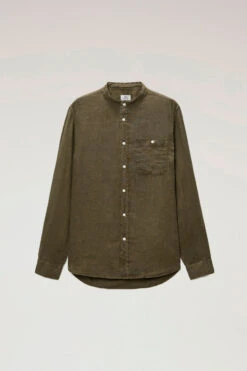Woolrich Camicia In Puro Lino Tinta In Capo Con Colletto Alla Coreana - Uomo - Verde