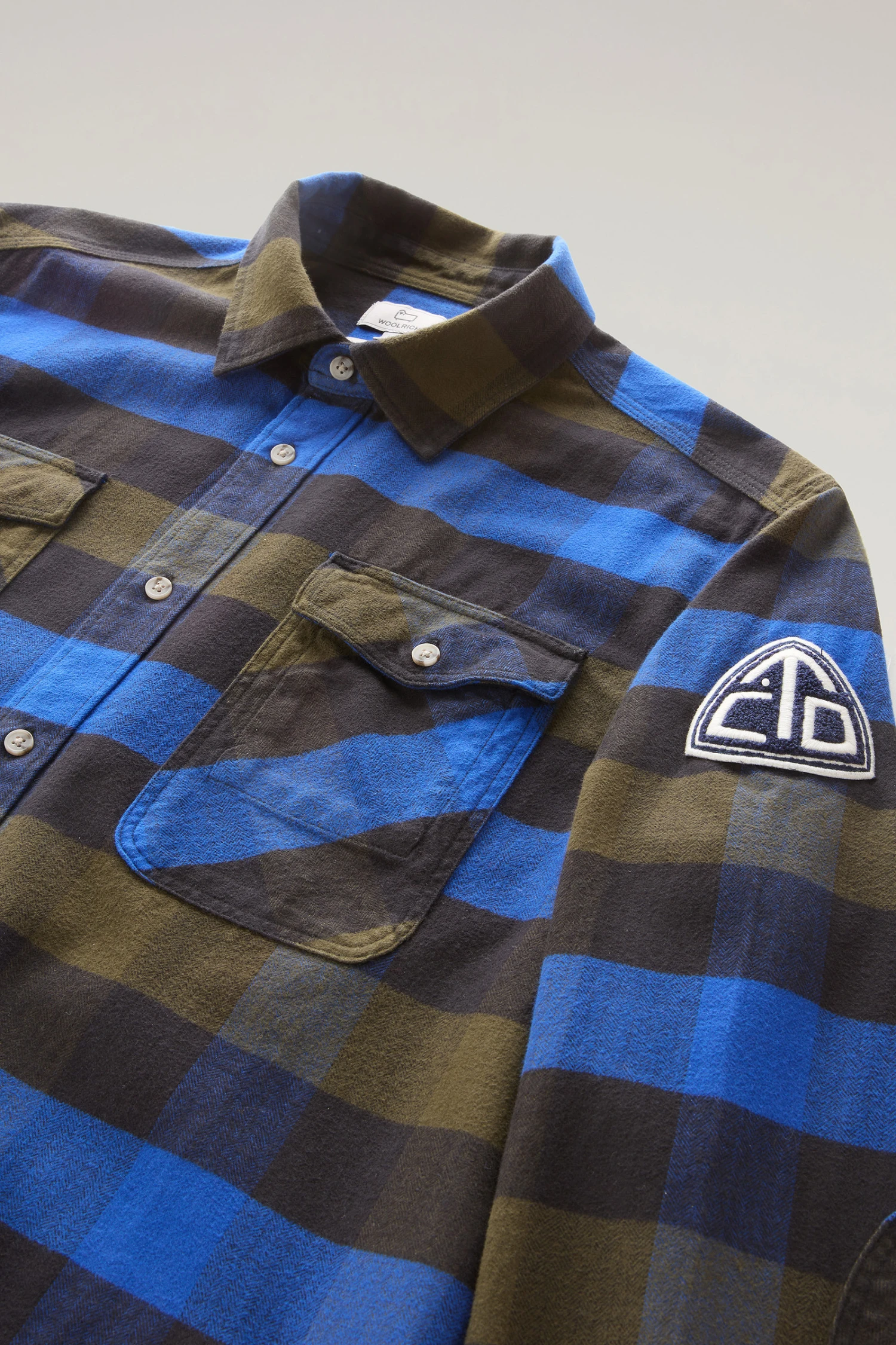 Woolrich Camicia U.S. Trails A Quadri In Flanella - Uomo - Blu 9 Woolrich Camicia U.S. Trails A Quadri In Flanella - Uomo - Blu - immagine 7